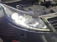 Reflektor prawy lampa przód Kia Sportage III 10-15 EUROPA