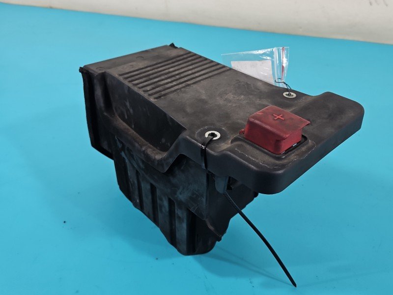 Obudowa akumulatora podstawa Volvo V90 31479621 2.0 D5 Obudowa akumulatora podstawa Volvo V90 31479621 2.0 D5