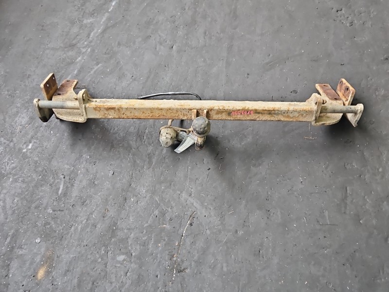 Hak holowniczy Mitsubishi Grandis