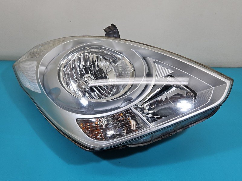 Reflektor prawy lampa przód hyundai H1 II EUROPA Reflektor prawy lampa przód hyundai H1 II EUROPA