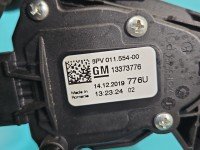 Pedał gazu potencjometr Opel Astra V K 13373776, 6PV011554-00 1.5 cdti