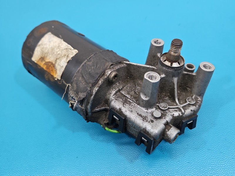 Silniczek Silnik wycieraczek przód Audi A4 B5 0390241132, 8D4955113B