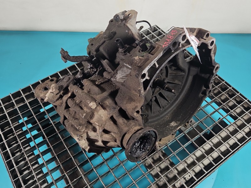 Skrzynia biegów Vw Caddy II 1.9 sdi