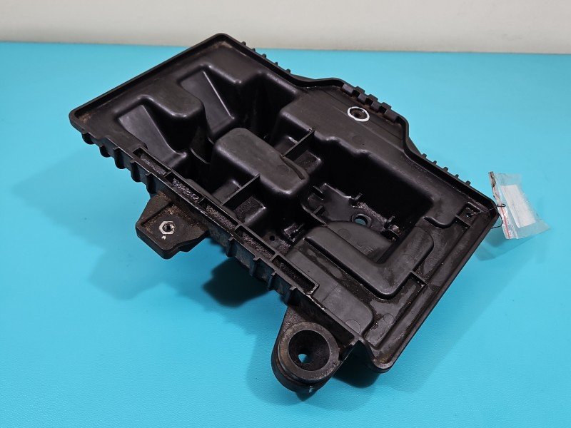 Obudowa akumulatora podstawa Hyundai Tucson III 15-20 37150-D3000 2.0 crdi