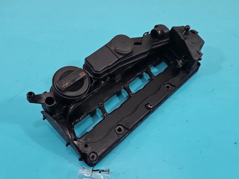 Pokrywa zaworów Vw Passat B6 2.0 tdi