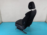 Fotel lewy przód kierowcy Skoda Octavia IV EU 5d Przekrzywiona lewa szyna