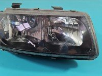 Reflektor prawy lampa przód Seat Leon I Toledo II EUROPA