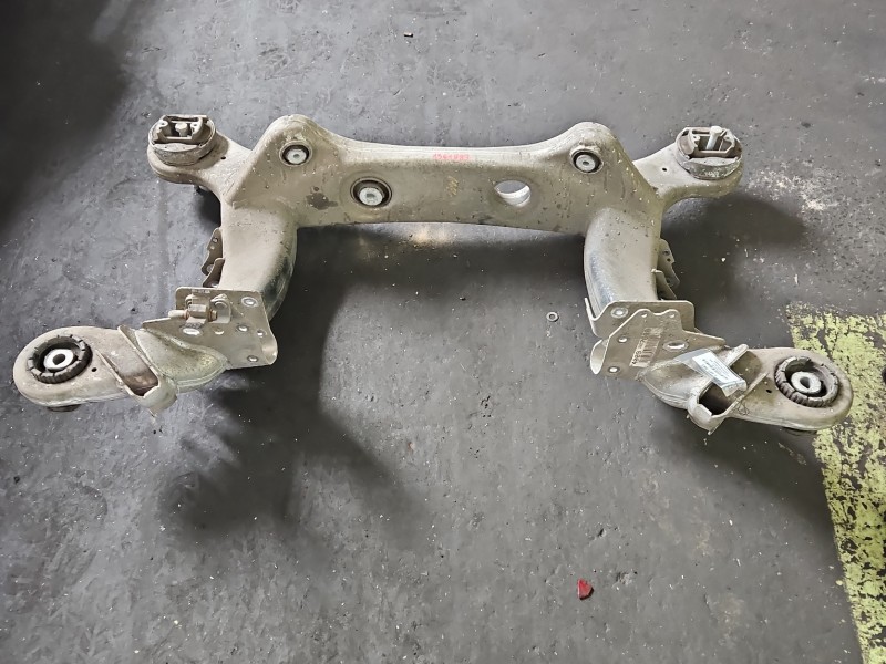 Tylna belka oś tył Mercedes W222 3.0 cdi (656929)