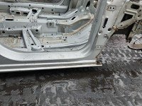 Próg prawy SŁUPEK ŚRODKOWY B Opel Astra V K HB 5d srebrny Z176