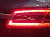 Lampa tył prawa Tesla Model S HB