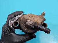 Zacisk przód prawy Skoda Yeti 1.2 TSI