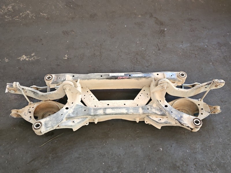 Tylna belka oś tył Ford Focus Mk4 1.5 TDCI