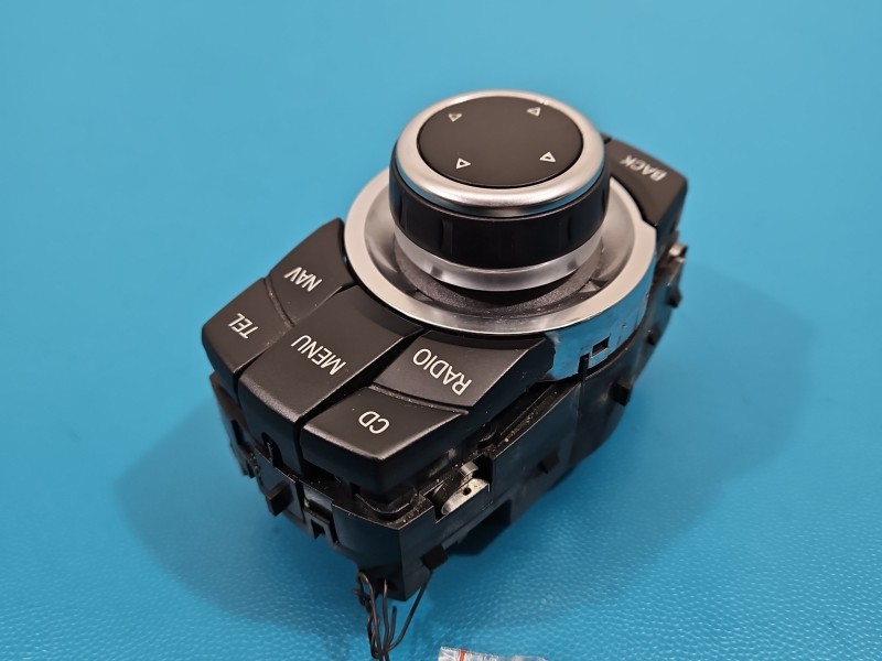 Przełącznik radia nawigacji panel BMW X6 E71 9249439