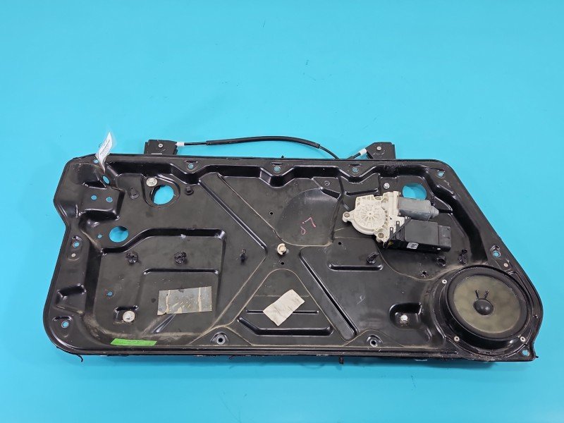 Podnośnik przód lewy Vw New Beetle 98- 3d HB