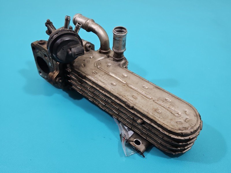 Chłodnica spalin Audi A3 8P 03G131513J 2.0 tdi