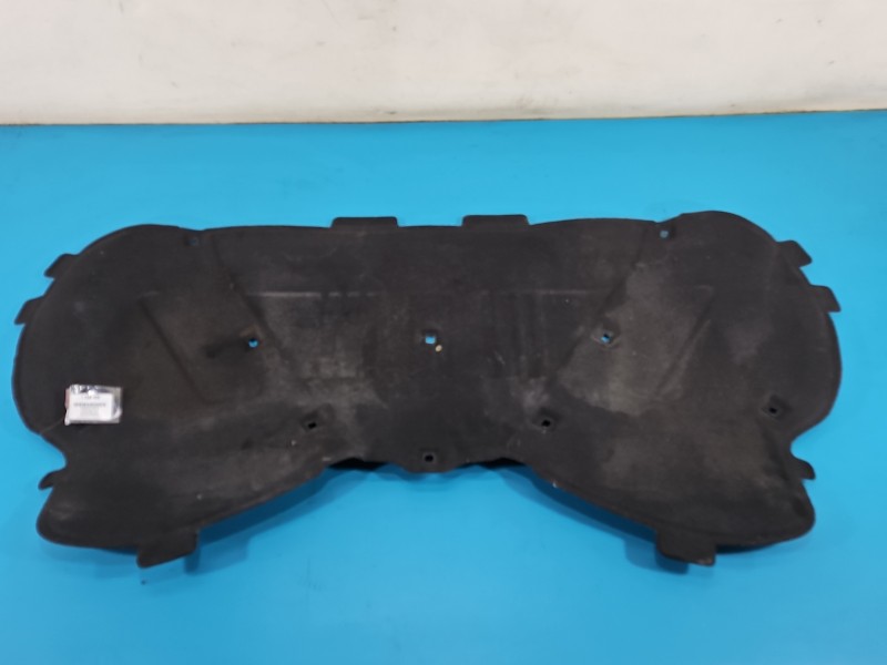 Wygłuszenie maski PODBITKA AUDI Q5 08-