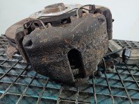 Zacisk przód lewy Audi A4 B7 2.0 tdi