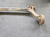 Tylna belka oś tył Vw Golf III 1.8 jedn