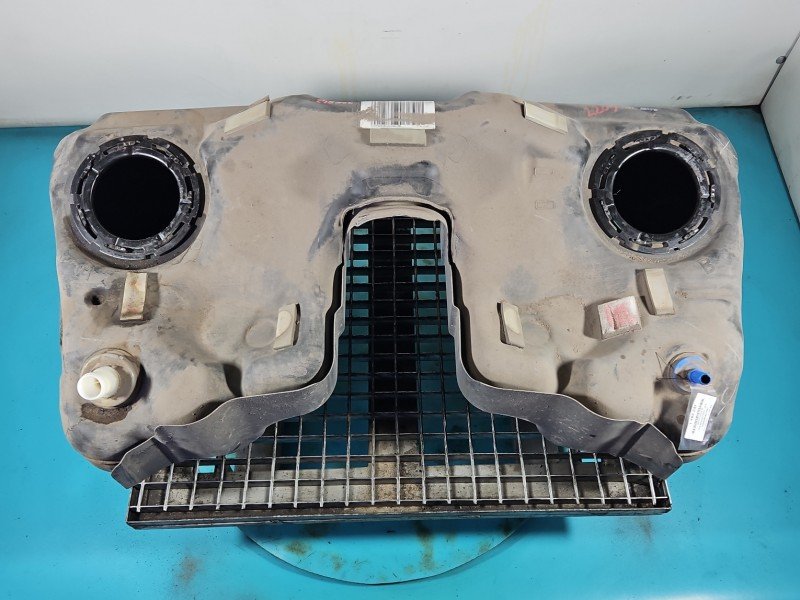 Zbiornik paliwa bak Ford Mustang V 04-14 3.7 V6 Zbiornik paliwa bak Ford Mustang V 04-14 3.7 V6