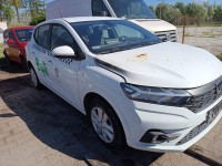 Błotnik przód prawy Dacia Sandero III 20- biały, DV369