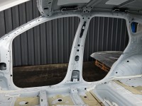 Próg prawy SŁUPEK ŚRODKOWY B Hyundai Tucson IV 20- HB 5d W6H