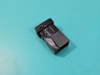 Gniazdo USB Toyota Auris II 86190-0D030