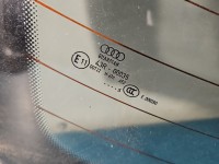 Szyba tylna KLAPY BAGAŻNIKA TYŁ Audi A8 D3 sedan