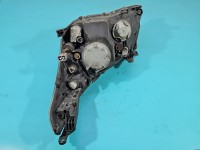 Reflektor prawy lampa przód Toyota Avensis III T27 EUROPA