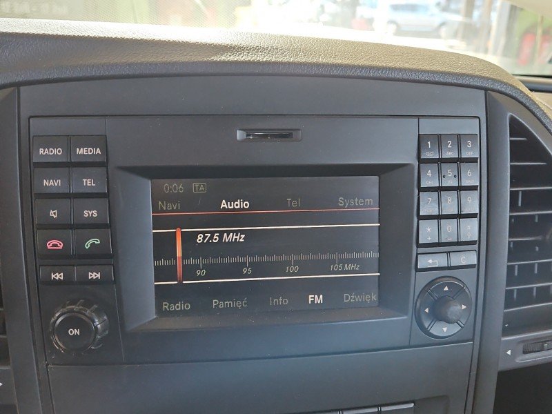Radio fabryczne Mercedes Vito W447 14- A4479002405 radioodtwarzacz