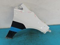 Błotnik przód prawy Toyota Corolla E21 19- biały 040