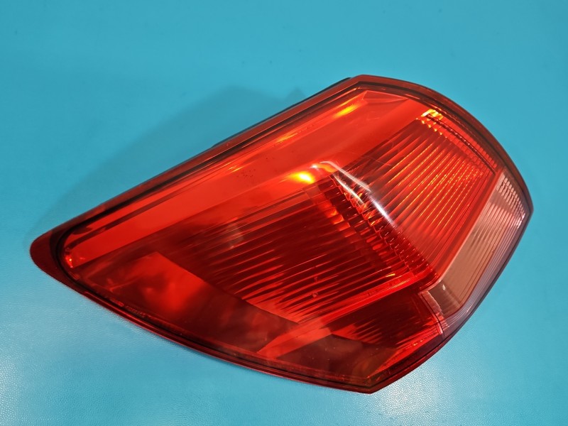 Lampa tył lewa Nissan Qashqai I J10 06-13 HB EUROPA