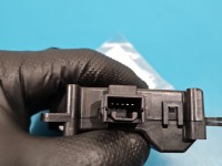 Silniczek nawiewu NAGRZEWNICY Toyota Avensis II T25 063700-8680 EUROPA