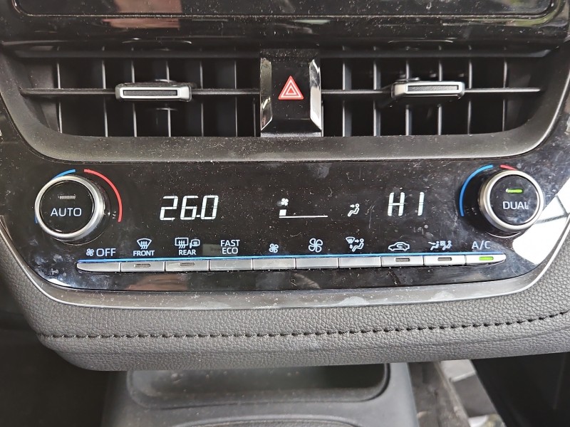 Konsola panel nawiewu Toyota Corolla E21 19- 55900-02F30