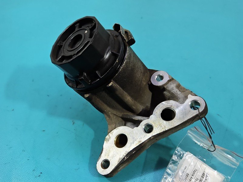 Podstawa filtra oleju obudowa Toyota Avensis III T27 2.0 16v