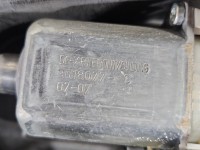 Podnośnik przód lewy SZYBY WINDA Dodge Caravan V 07-20 A2048203126 5d HB