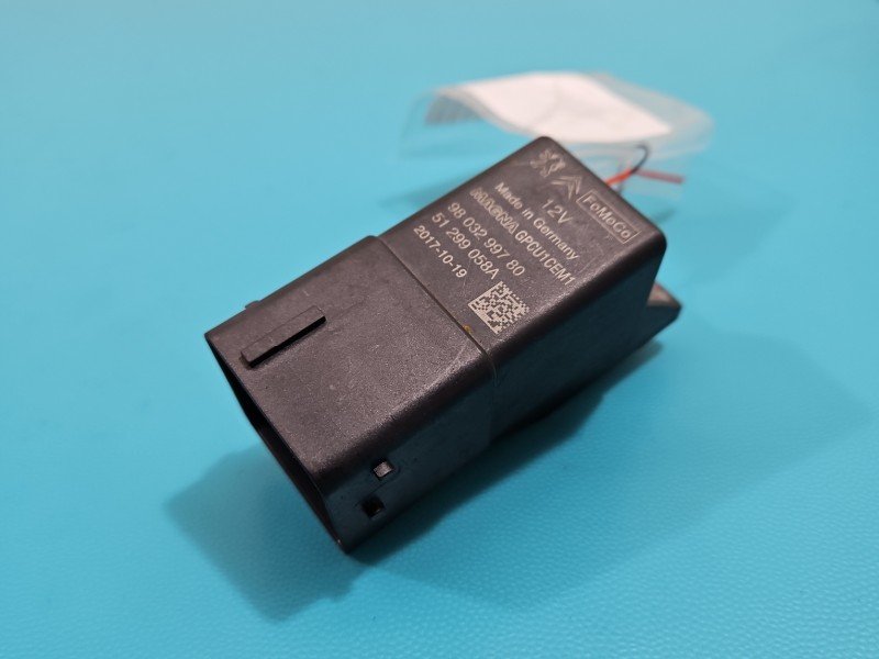 Przekaźnik świec żarowych Ford Mondeo Mk5 9803299780 Przekaźnik świec żarowych Ford Mondeo Mk5 9803299780