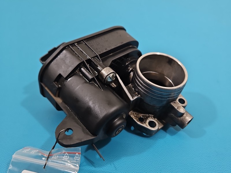 Przepustnica Peugeot 208 I 9673622380 1.2 12V