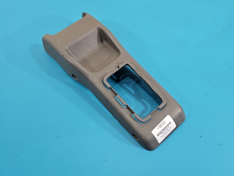 Osłona ZAŚLEPKA PLASTIK SUZUKI JIMNY III 75811-81A00