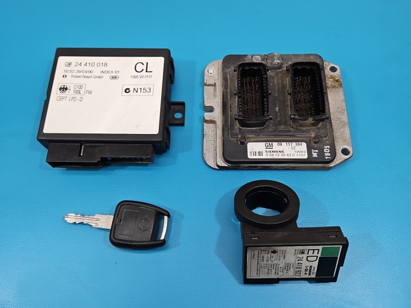 Komputer Sterownik silnika Opel Astra II G 1.8 16V 09117394