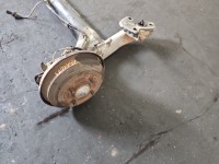 Tylna belka oś tył Ford Fiesta Mk6 1.4 tdci