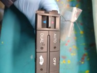 Konsola panel nawiewu Honda Legend IV KB1 146570-4521