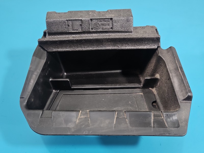 Schowek pasażera BMW G20 EUROPA 179491, 17949110, 7438306