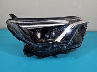 Reflektor prawy lampa przód Toyota Rav4 IV EUROPA