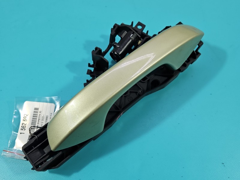 Klamka tył prawa zewnętrzna Skoda Superb IV 5H0837206