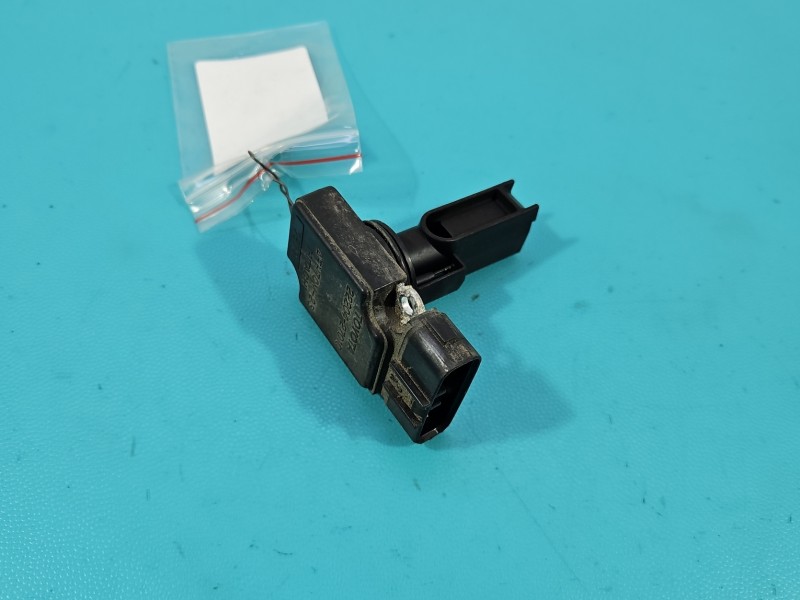 Przepływomierz Toyota Corolla E12 2.0 D4D 5PIN 22204-27010
