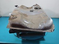 Zbiornik paliwa bak Toyota Avensis I T22 1.6 vvti