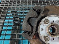 Zacisk przód lewy Suzuki Swift Mk6 1.3 16V (M13A)