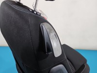 Fotel prawy przód pasażera Alfa Romeo Mito 3d EUROPA