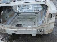 Pas tylny podłoga wanna bagażnika Volvo S90 II 16- sedan