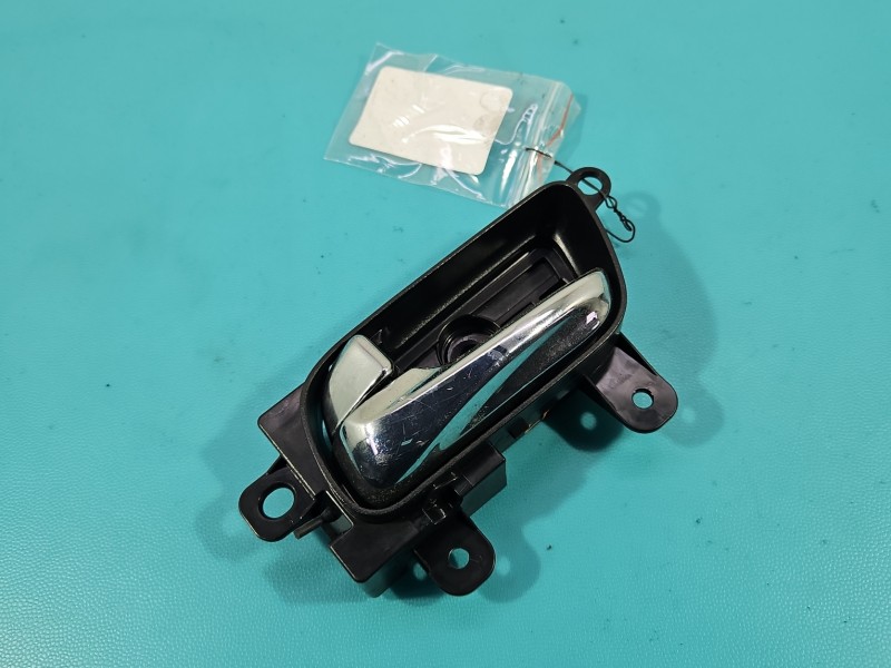 Klamka wewnętrzna przód lewa INFINITI QX50